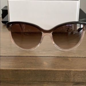 STELLA MCCARTNEY sunglasses